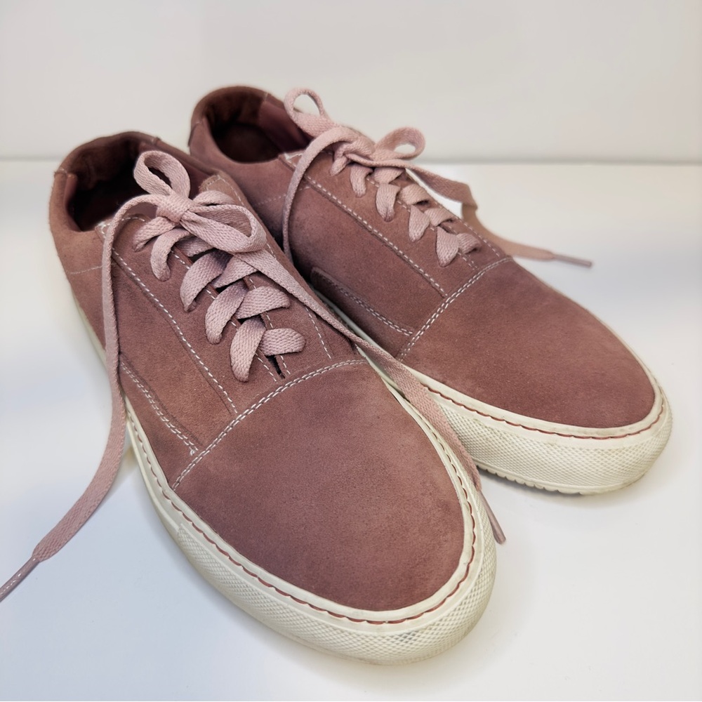 Common Projects Women’s Suede Sneakers – Size 39 – Made in Italy - Picture 2 of 6